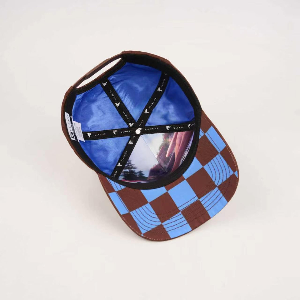 DIE DAME | WDW SHIPS BY 12/10