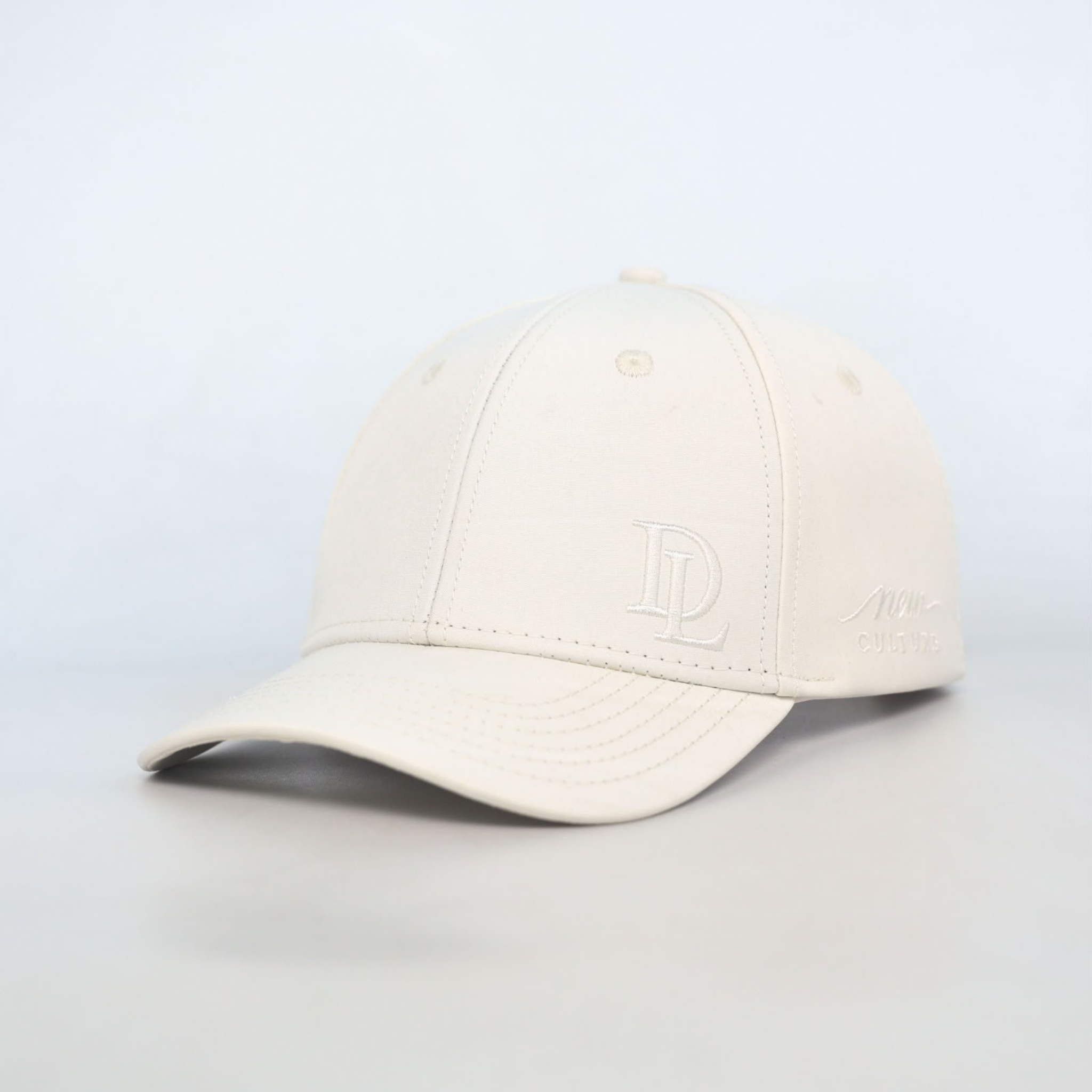 PLATINUM | DE LA VOL.001 premium adult snapback profile