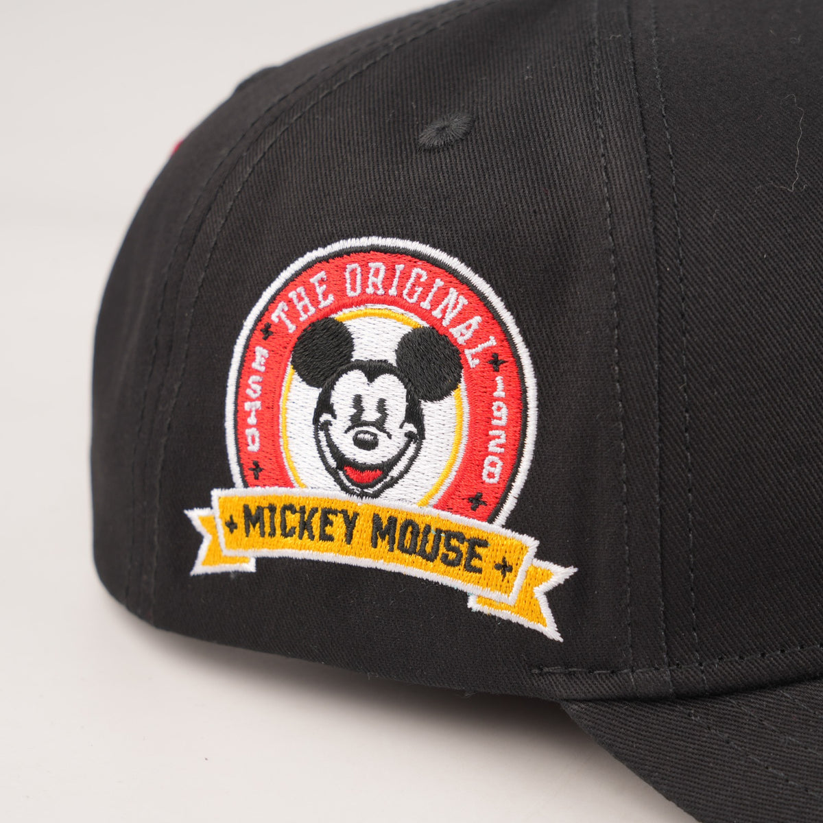RETRO OG MOUSE | ADULT PRE-ORDER SHIPS BY 12/15