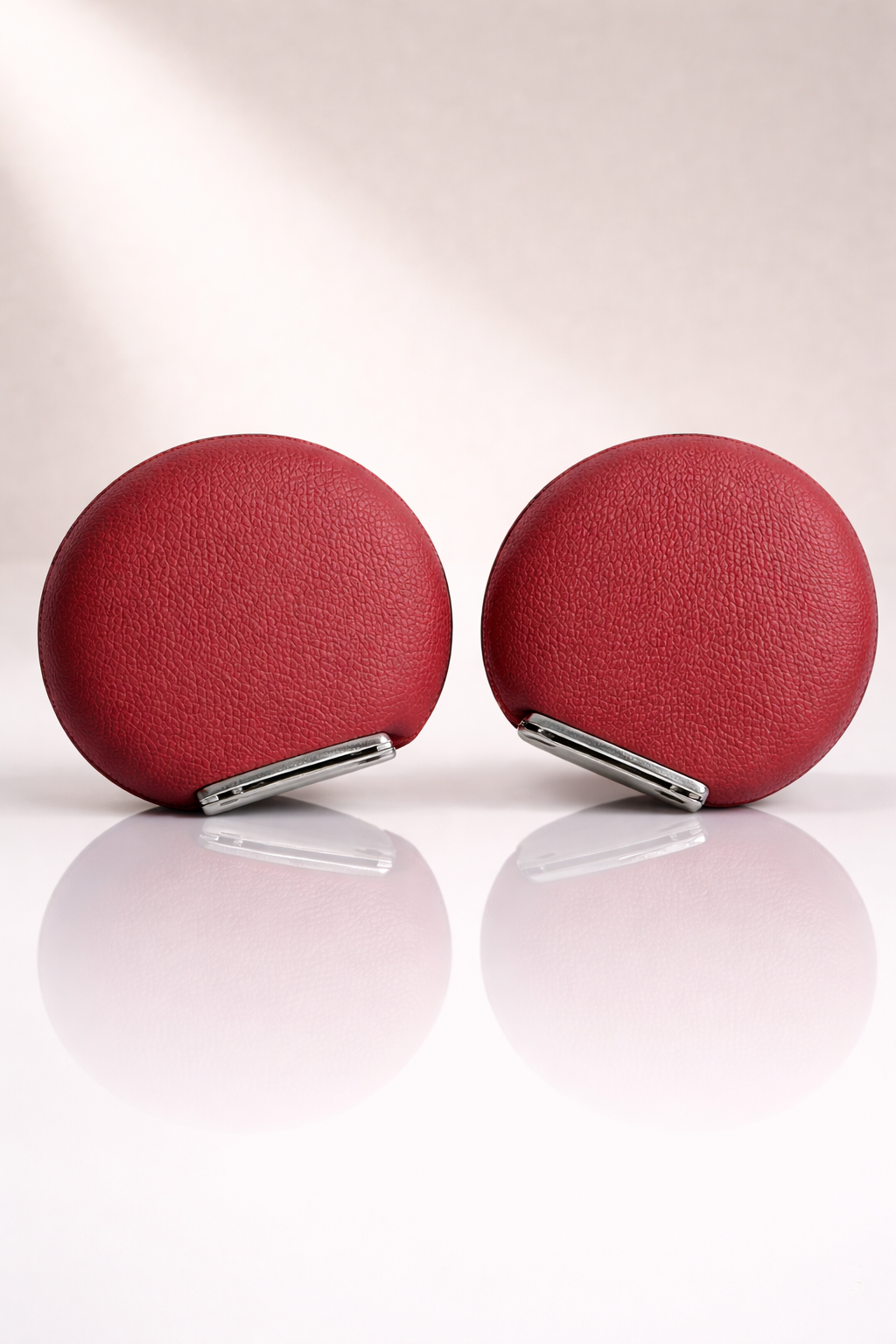 SCARLET RED | SNAPS · PRE-ORDER